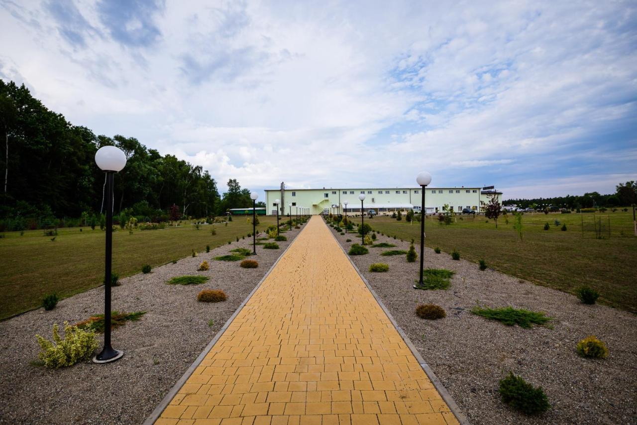 Hotel Korczowa Mlyny (Jaroslaw) Exterior foto